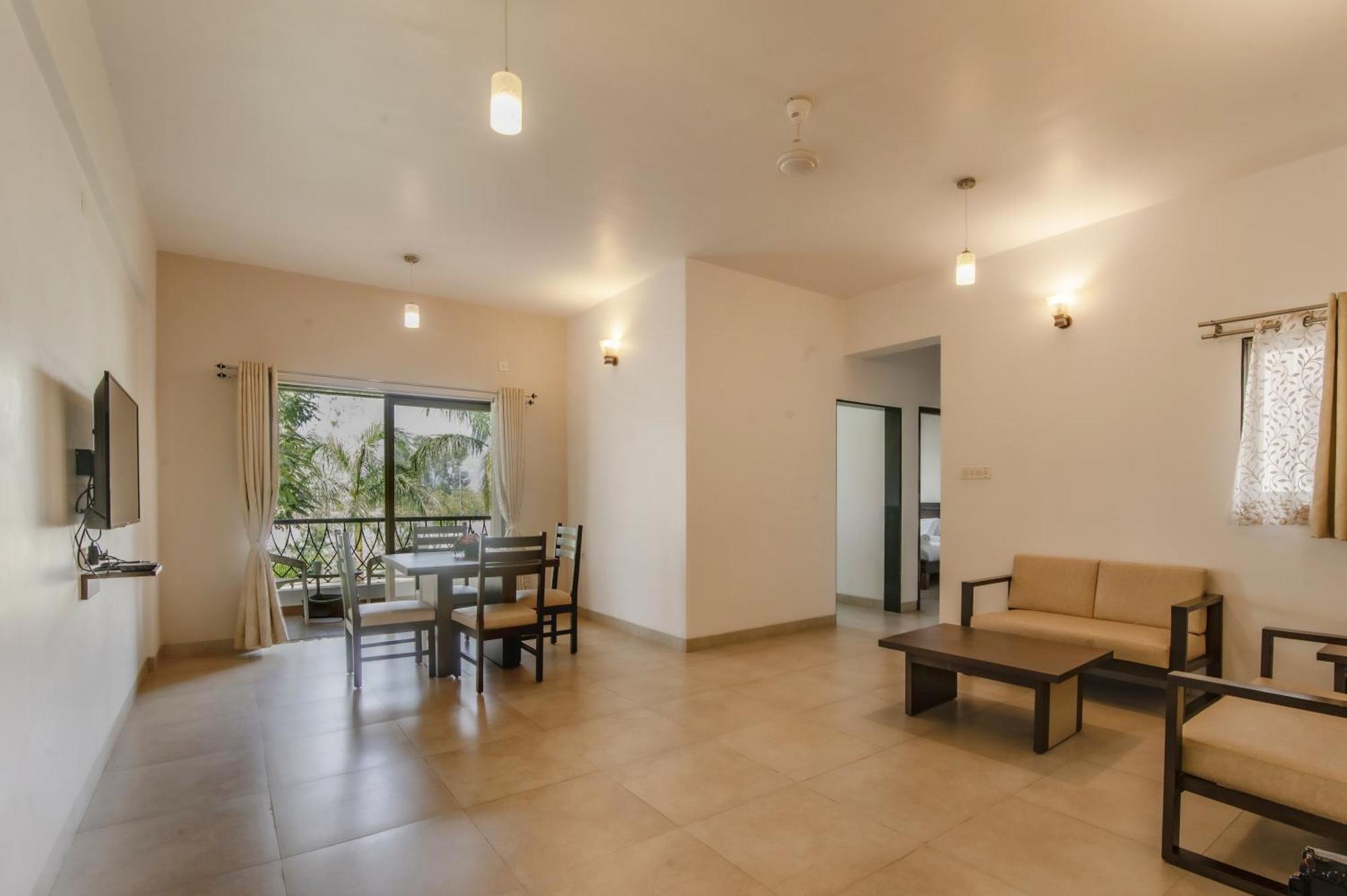 Hotel Sterling Stolen Heaven Lonavala Pokoj fotografie