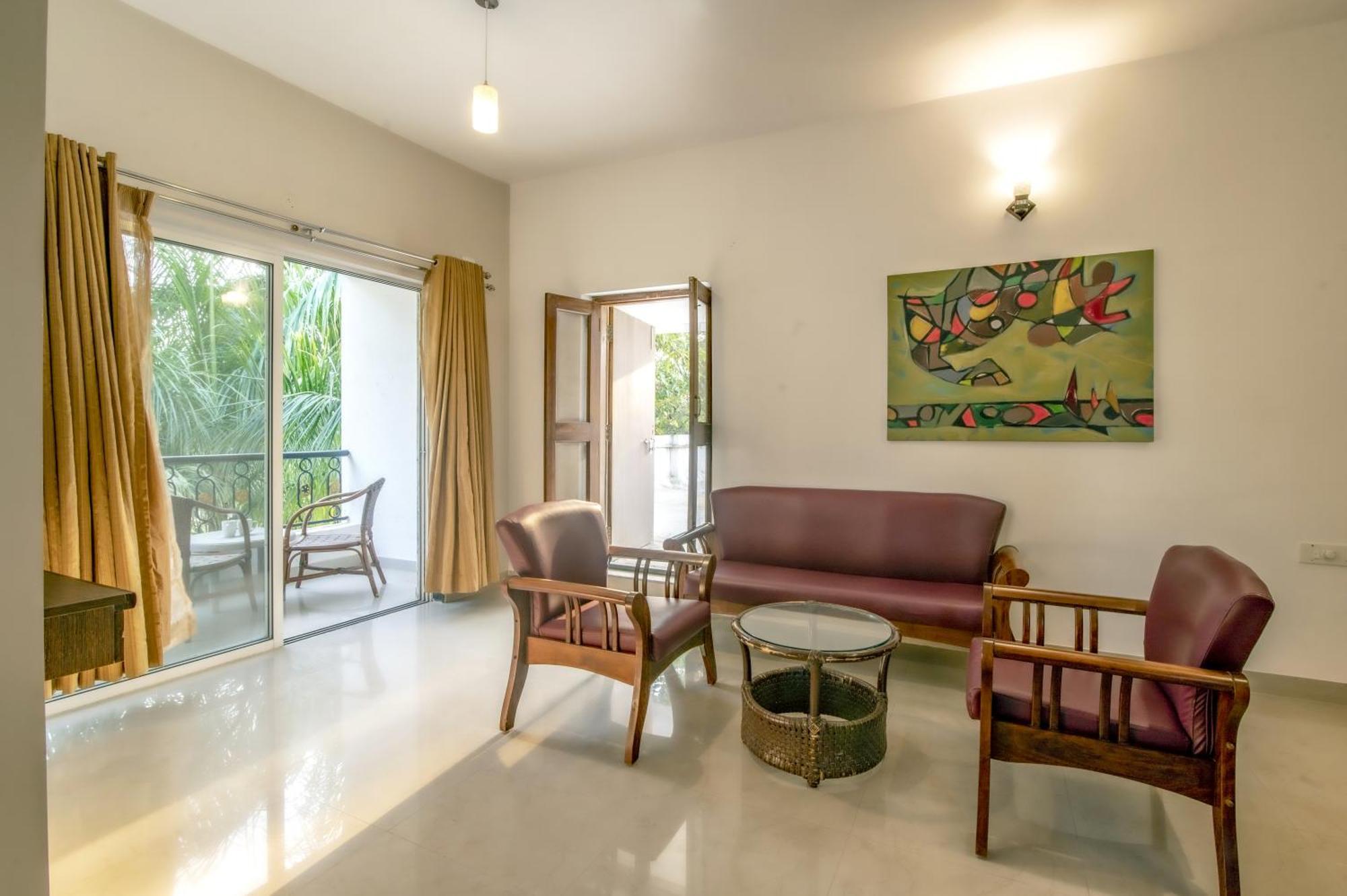 Hotel Sterling Stolen Heaven Lonavala Pokoj fotografie