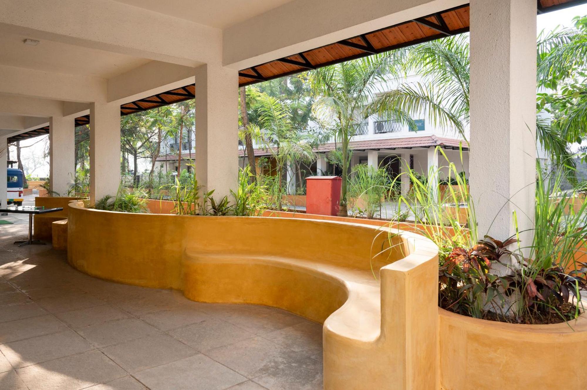 Hotel Sterling Stolen Heaven Lonavala Exteriér fotografie